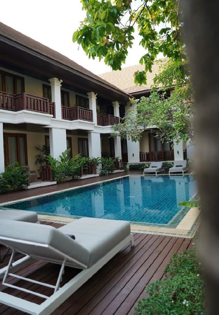 Athena Hotel Pakse Exterior foto